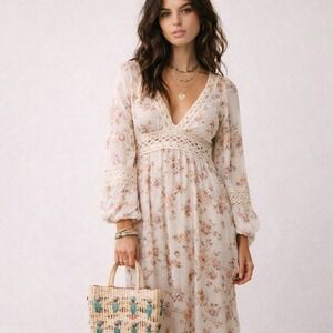 Tulip Woven Straw Mini Basket Box Bag